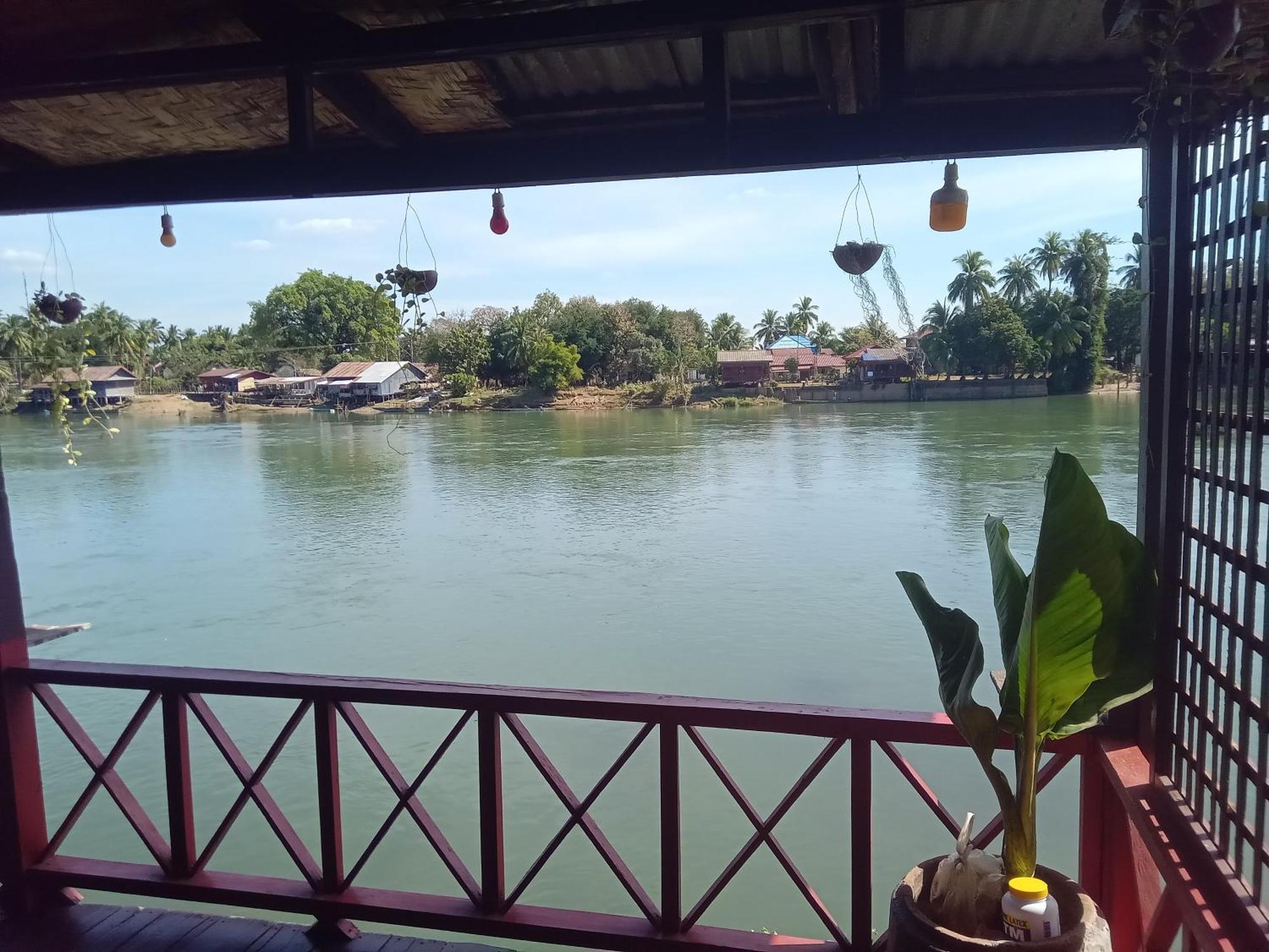 Friendship Guest House ดอนเดด ภายนอก รูปภาพ