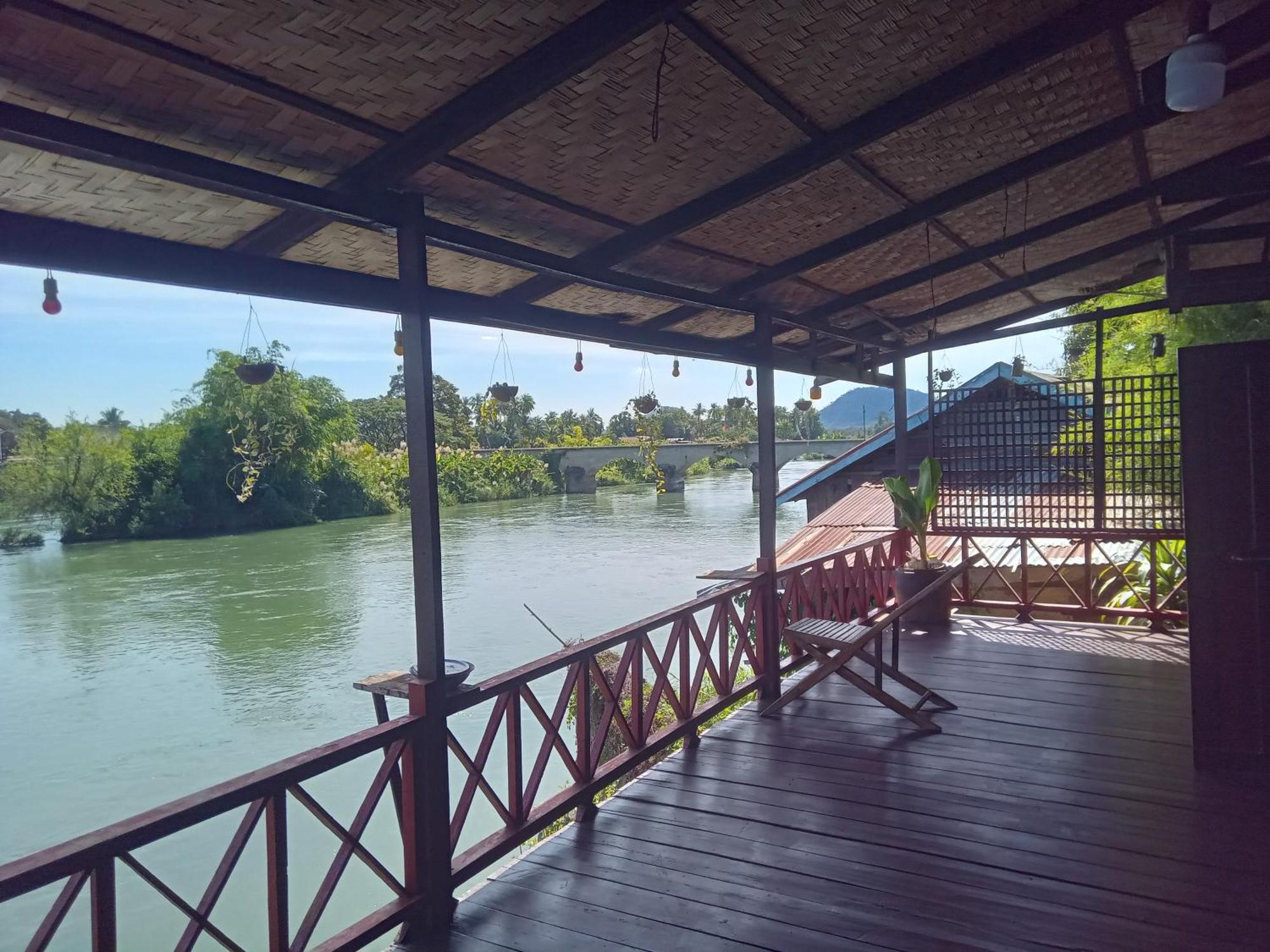 Friendship Guest House ดอนเดด ภายนอก รูปภาพ